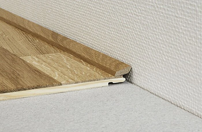 اسکوتی برای قاب بندی دیوار، بهترین طرح ها و ایده های اجرا